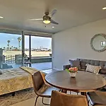 Bayfront San Diego Getaway On Boardwalk With Hot Tub